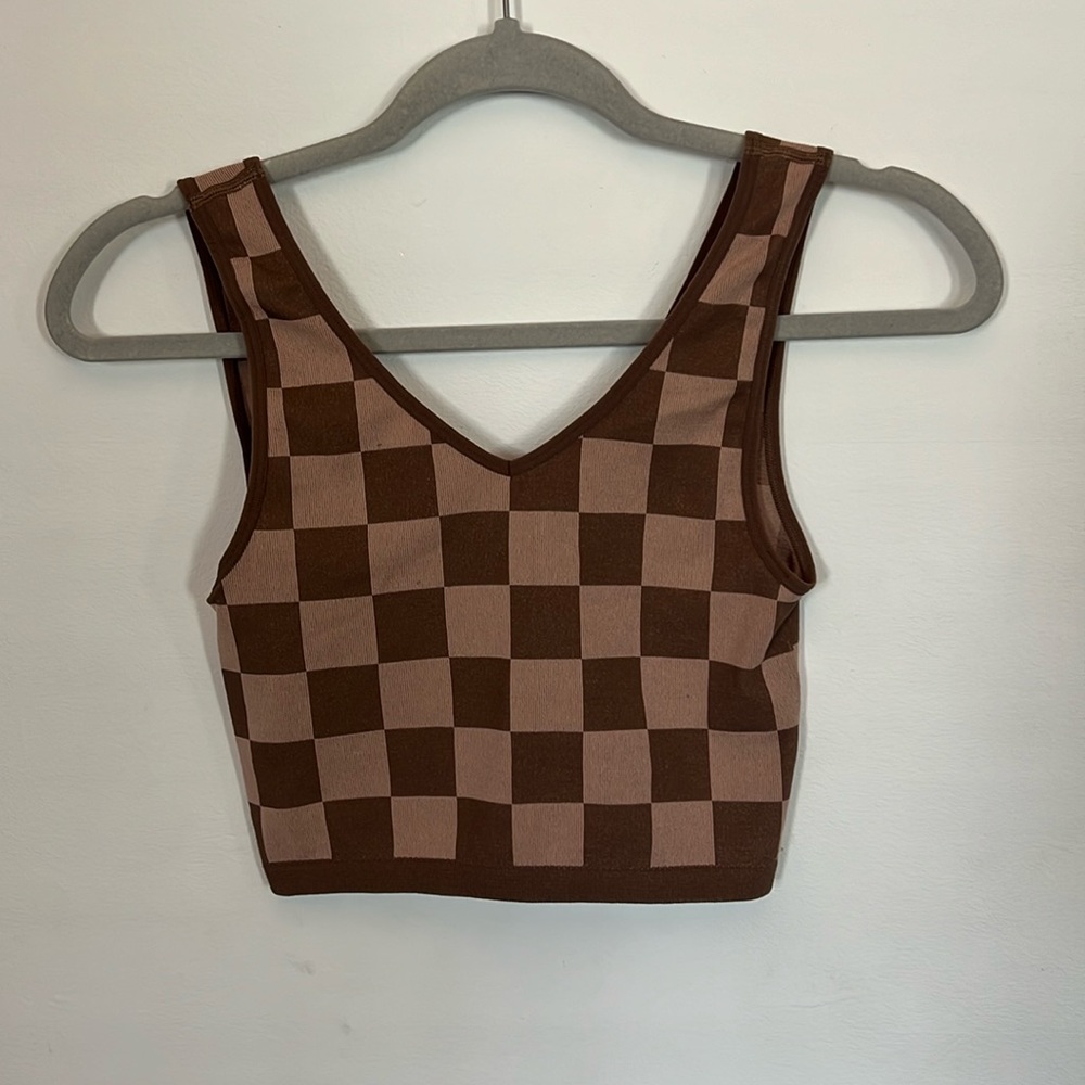 Checkered cropped tank top